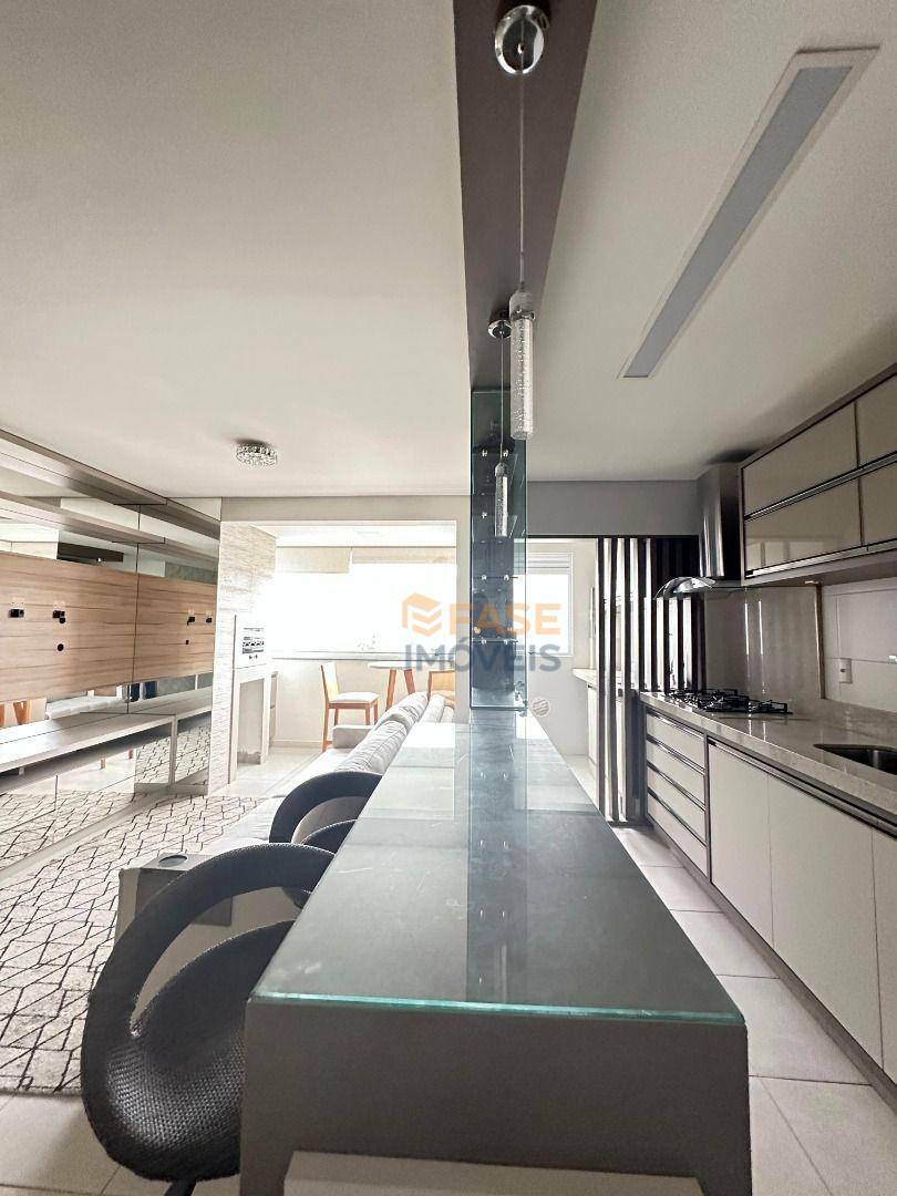 Apartamento à venda com 2 quartos, 88m² - Foto 9