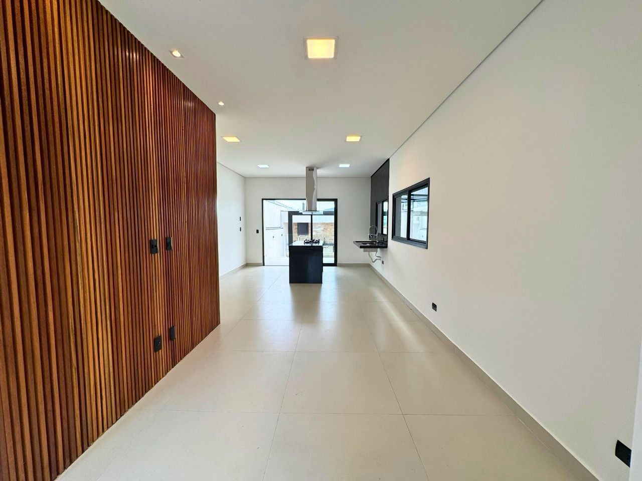 Casa à venda com 3 quartos, 135m² - Foto 4