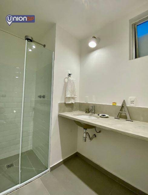 Apartamento à venda com 2 quartos, 75m² - Foto 8