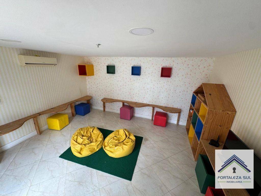 Apartamento à venda com 3 quartos, 126m² - Foto 29