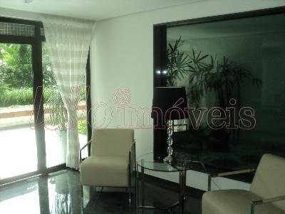 Apartamento para alugar com 3 quartos, 186m² - Foto 12