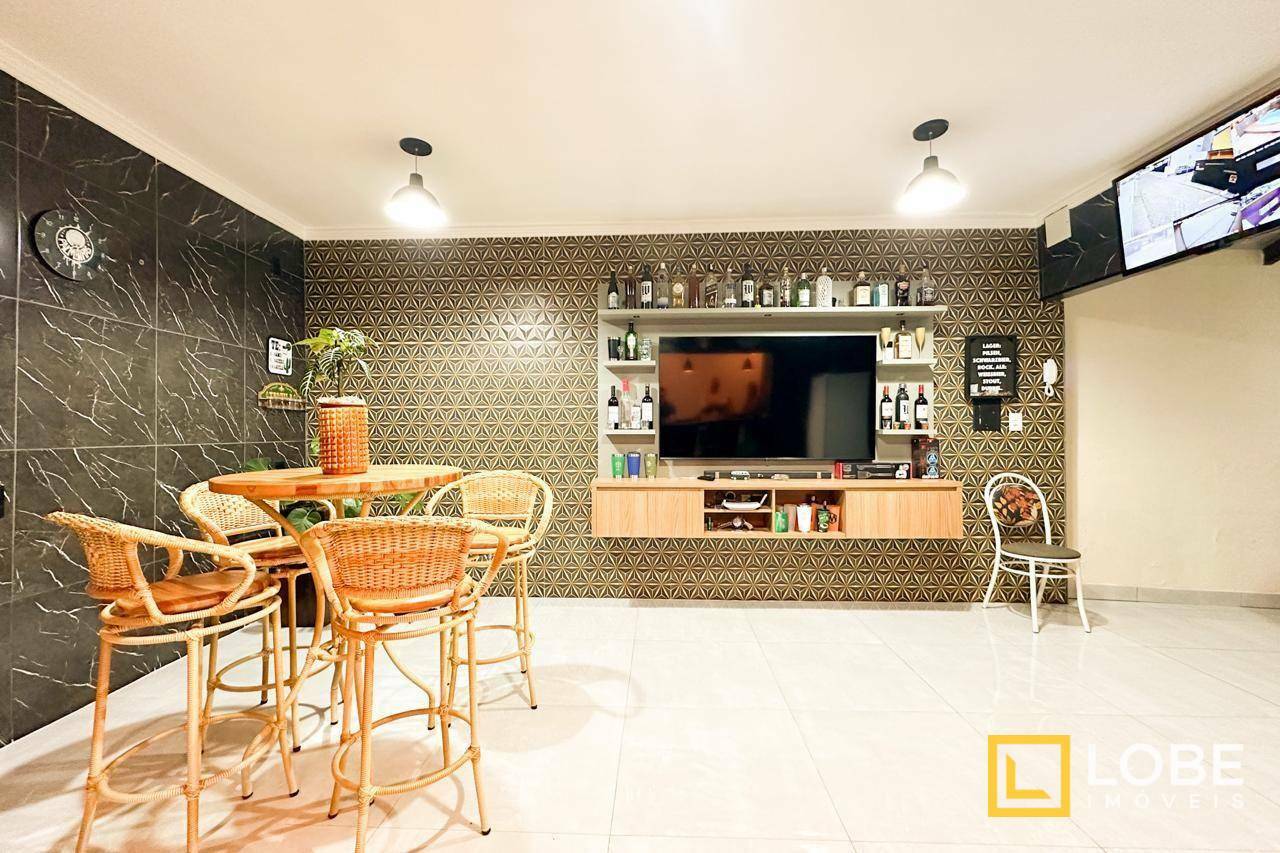 Casa à venda com 4 quartos, 198m² - Foto 5