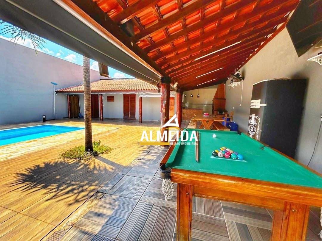 Chácara, 2 quartos, 325 m² - Foto 1