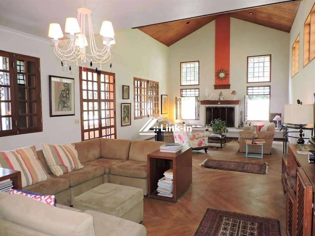 Casa, 4 quartos, 443 m² - Foto 1