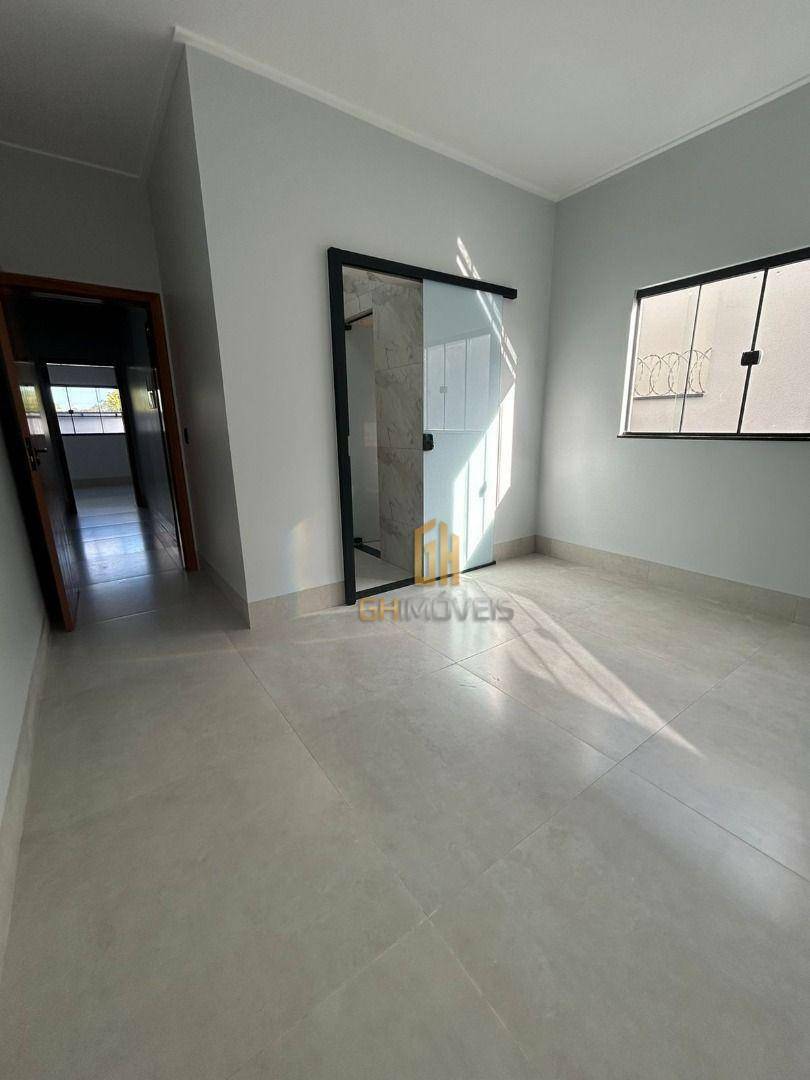 Casa à venda com 3 quartos, 143m² - Foto 9