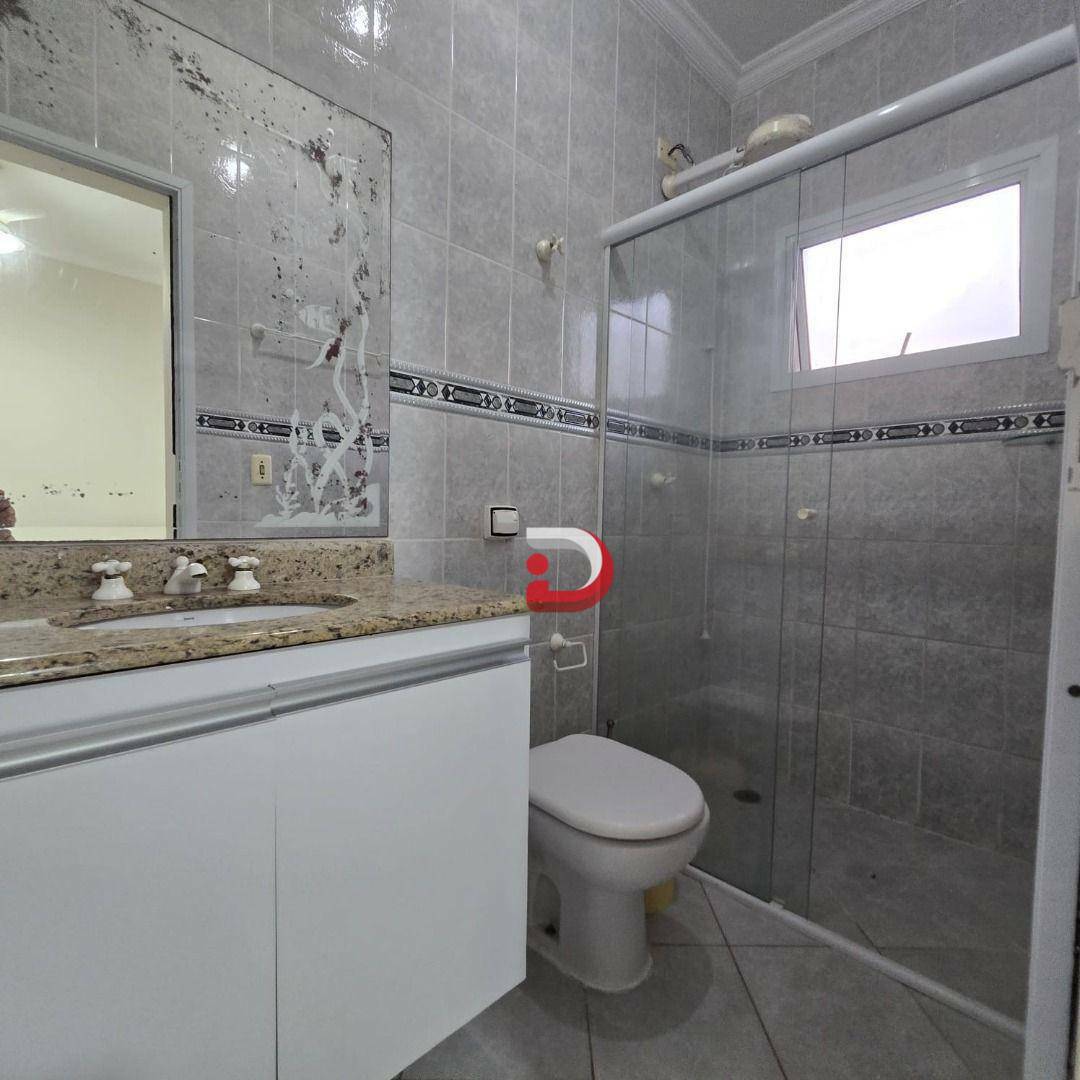 Sobrado à venda com 4 quartos, 214M2 - Foto 35