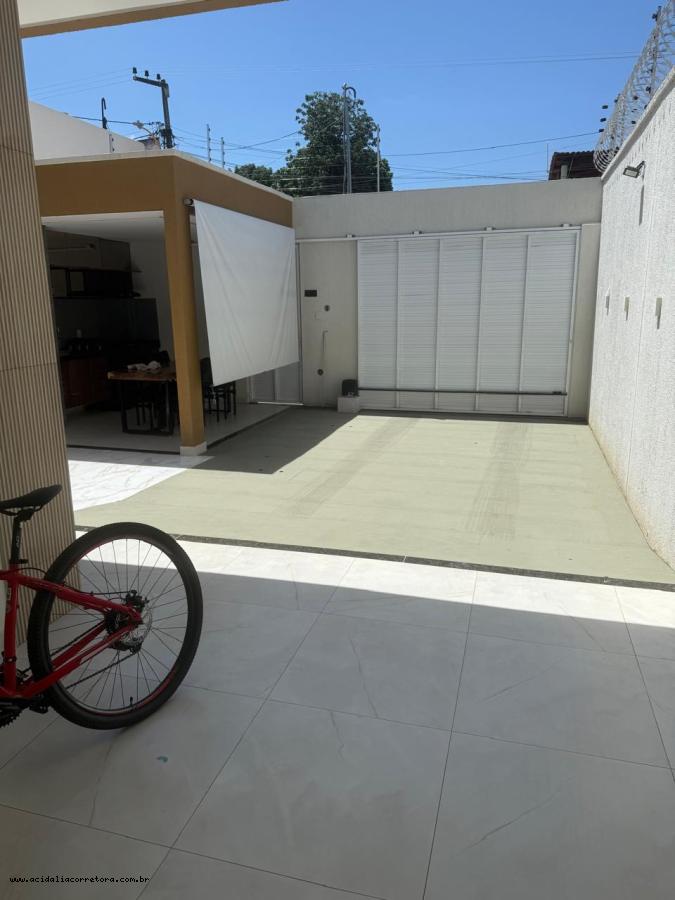 Casa para alugar com 3 quartos, 240m² - Foto 18