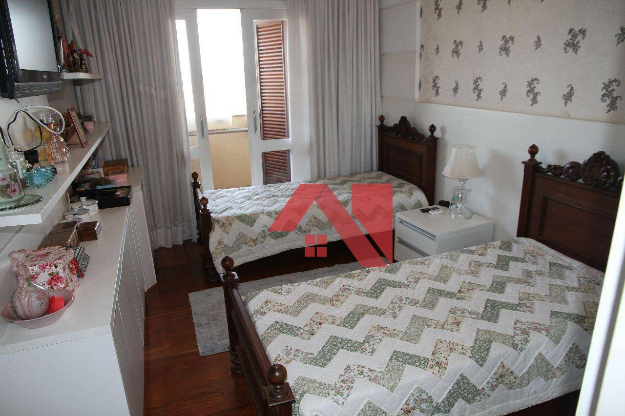 Apartamento à venda com 4 quartos, 342m² - Foto 24