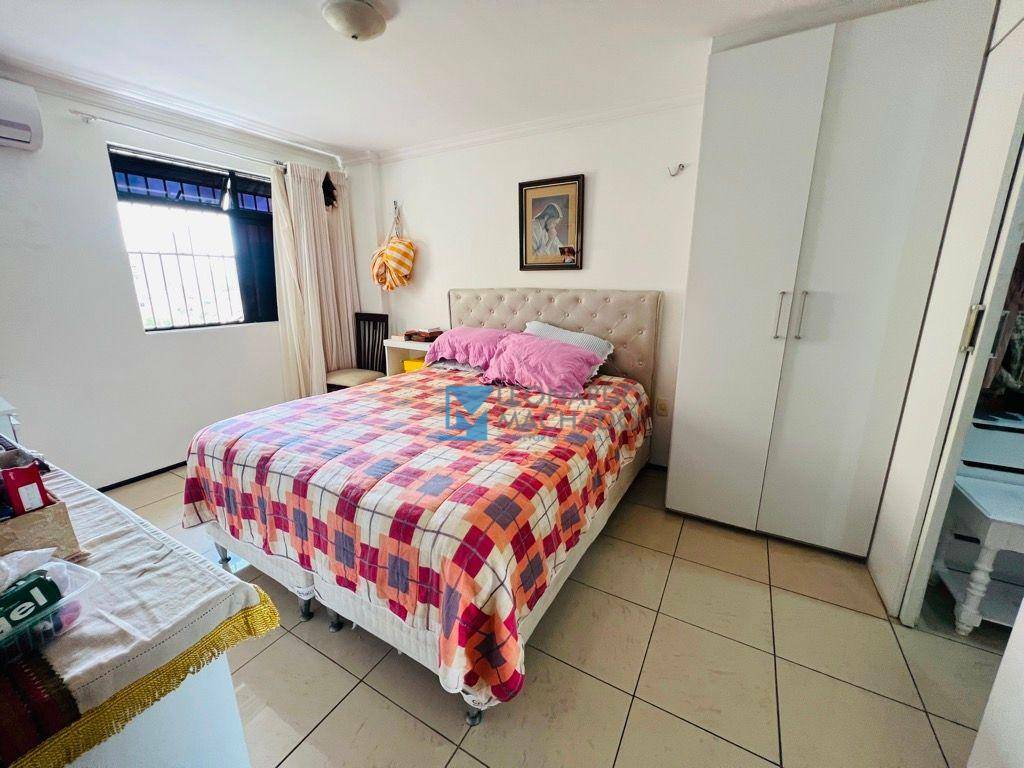 Apartamento à venda com 3 quartos, 105m² - Foto 11