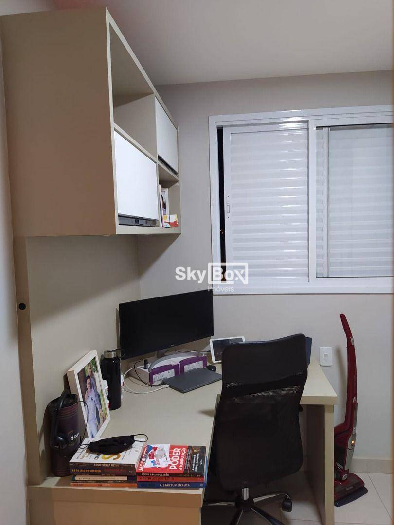 Apartamento à venda com 3 quartos, 76m² - Foto 2