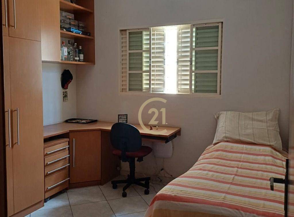 Casa à venda com 3 quartos, 150m² - Foto 11