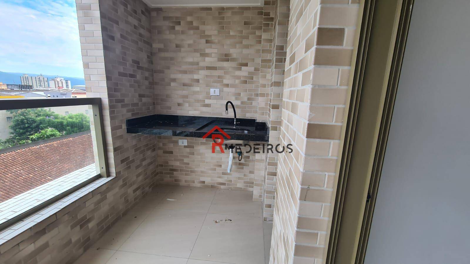 Apartamento à venda com 2 quartos, 77m² - Foto 4