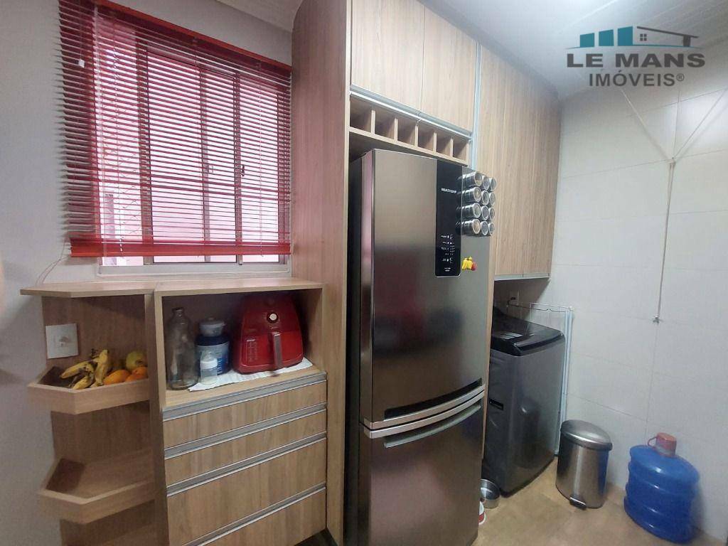 Apartamento à venda com 2 quartos, 46m² - Foto 4