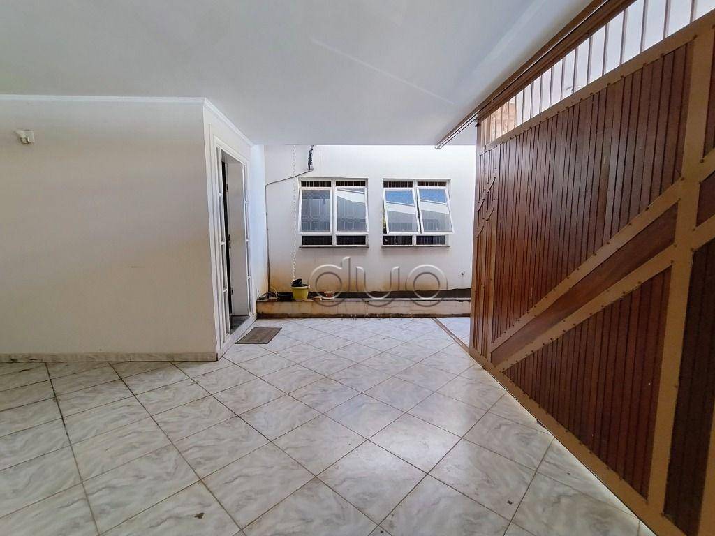 Casa à venda com 3 quartos, 189m² - Foto 8