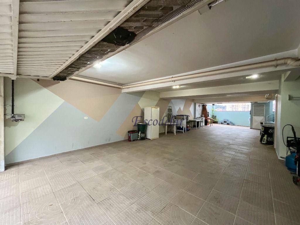 Sobrado à venda com 4 quartos, 380m² - Foto 76