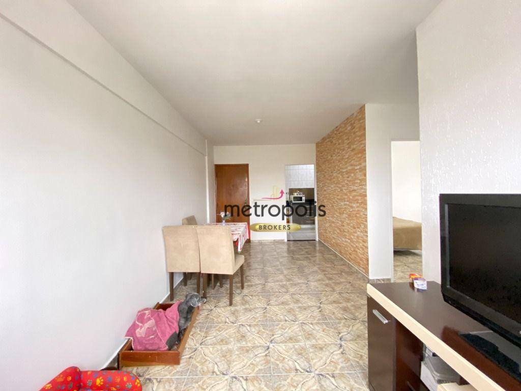 Apartamento à venda com 2 quartos, 70m² - Foto 4