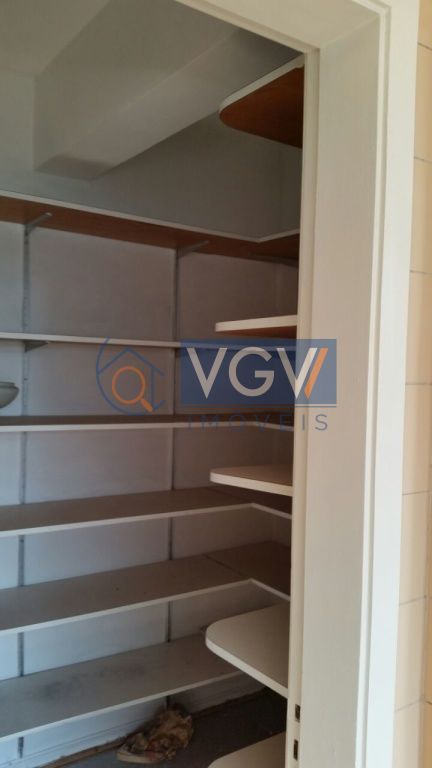 Apartamento à venda com 3 quartos, 115m² - Foto 1