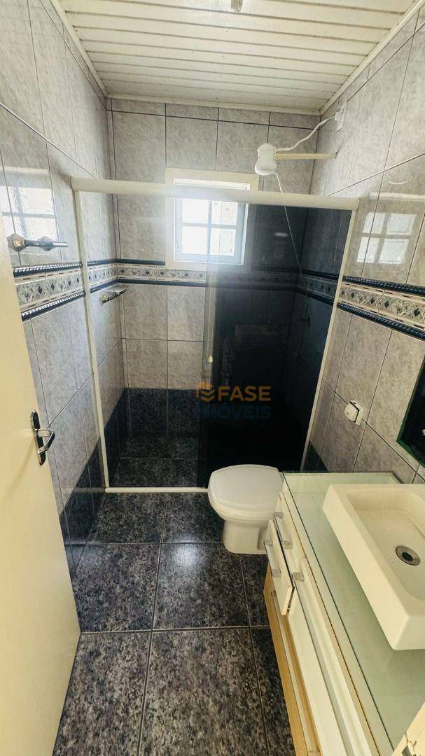 Casa à venda com 3 quartos, 1m² - Foto 12