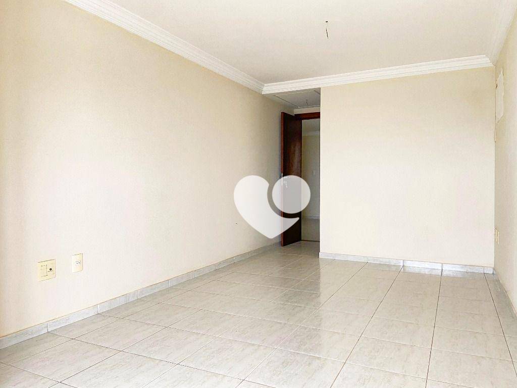 Apartamento à venda com 4 quartos, 169m² - Foto 8