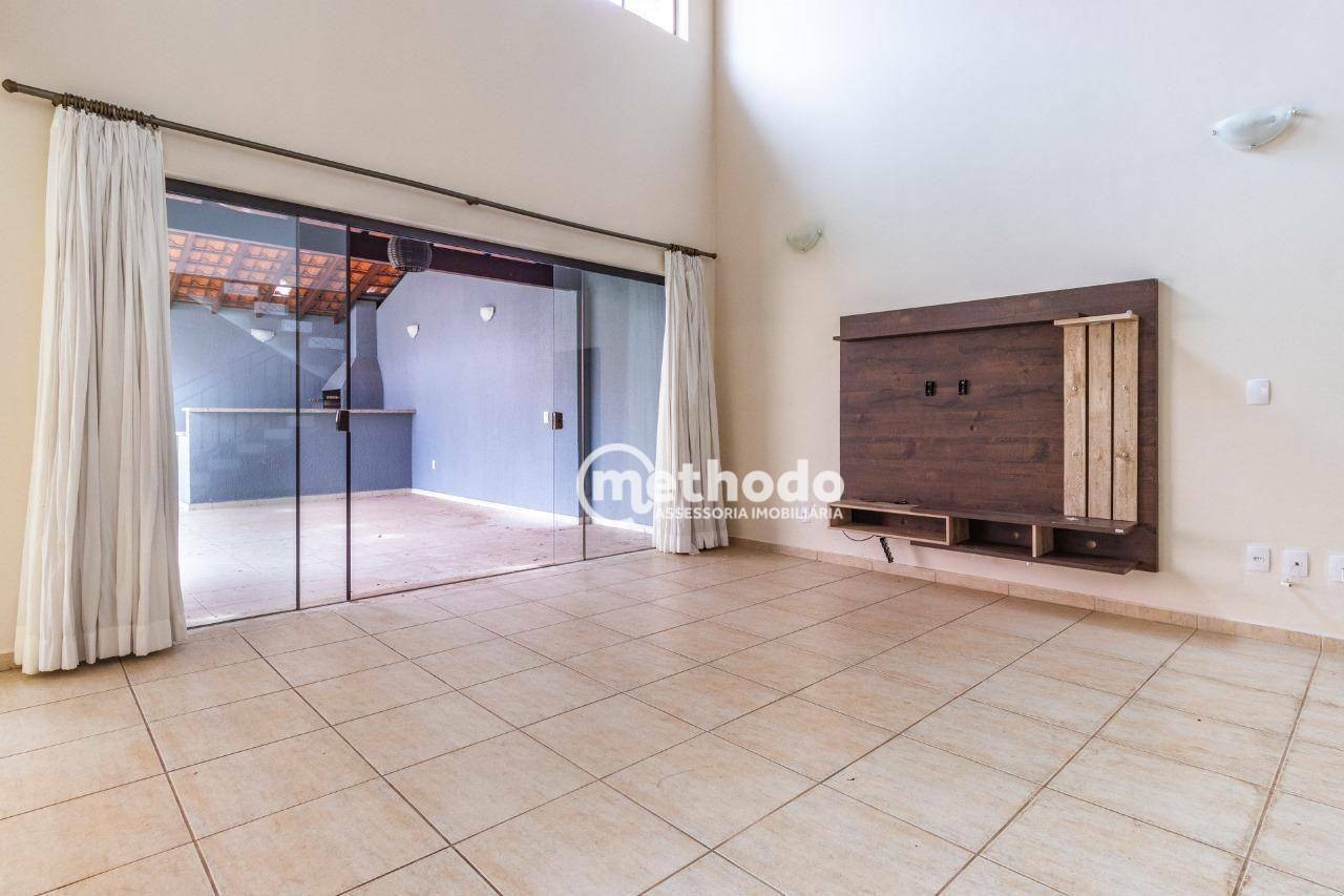 Casa à venda com 4 quartos, 268m² - Foto 18