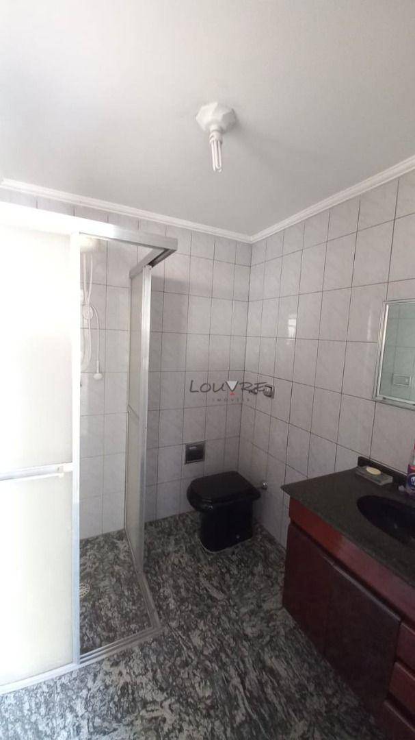 Casa à venda e aluguel com 3 quartos, 150M2 - Foto 24