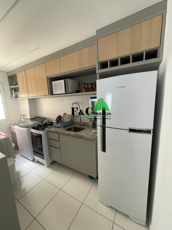 Apartamento à venda com 2 quartos, 48m² - Foto 1