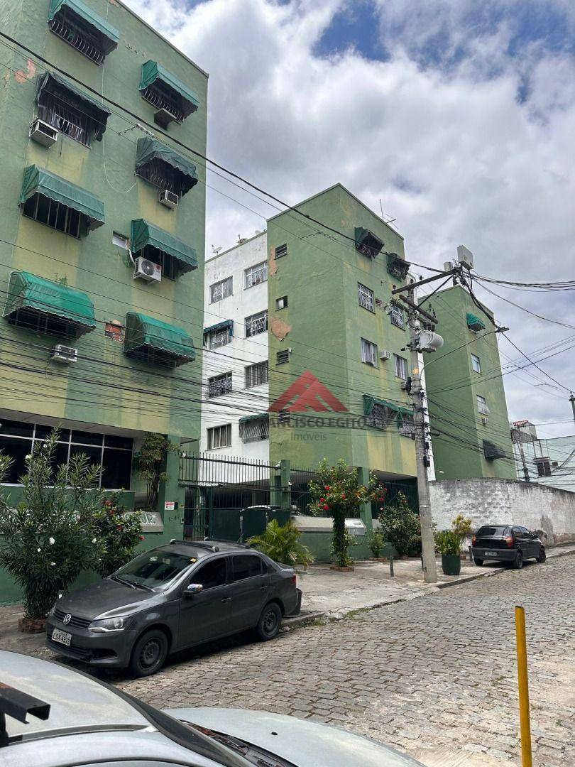 Apartamento à venda com 2 quartos, 56m² - Foto 1