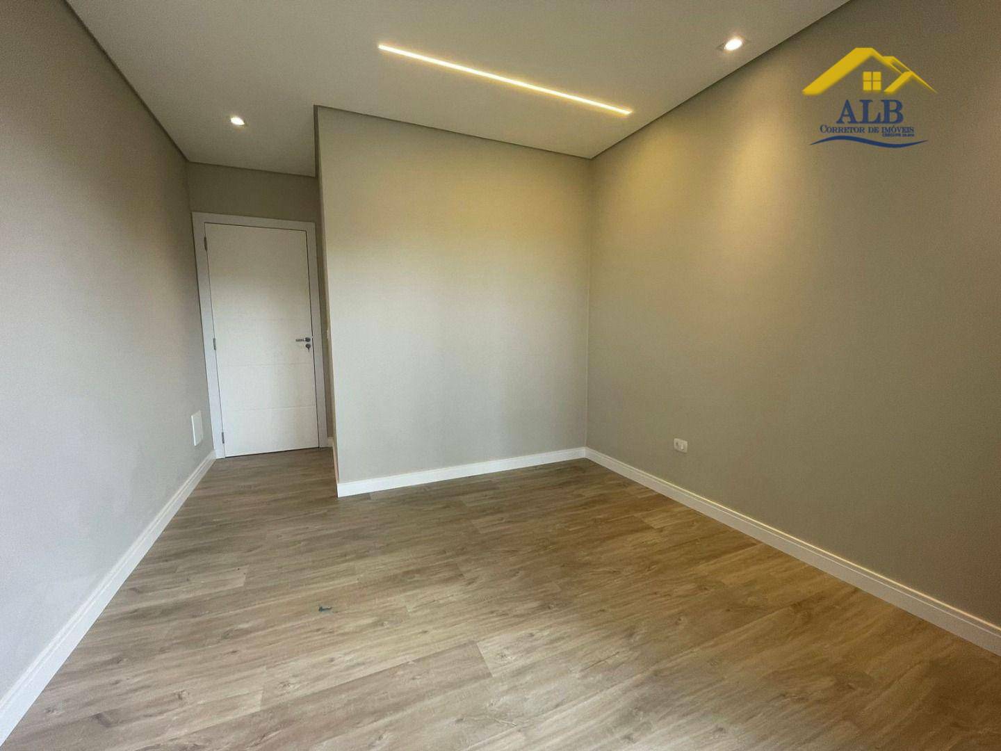 Sobrado à venda com 3 quartos, 225m² - Foto 18