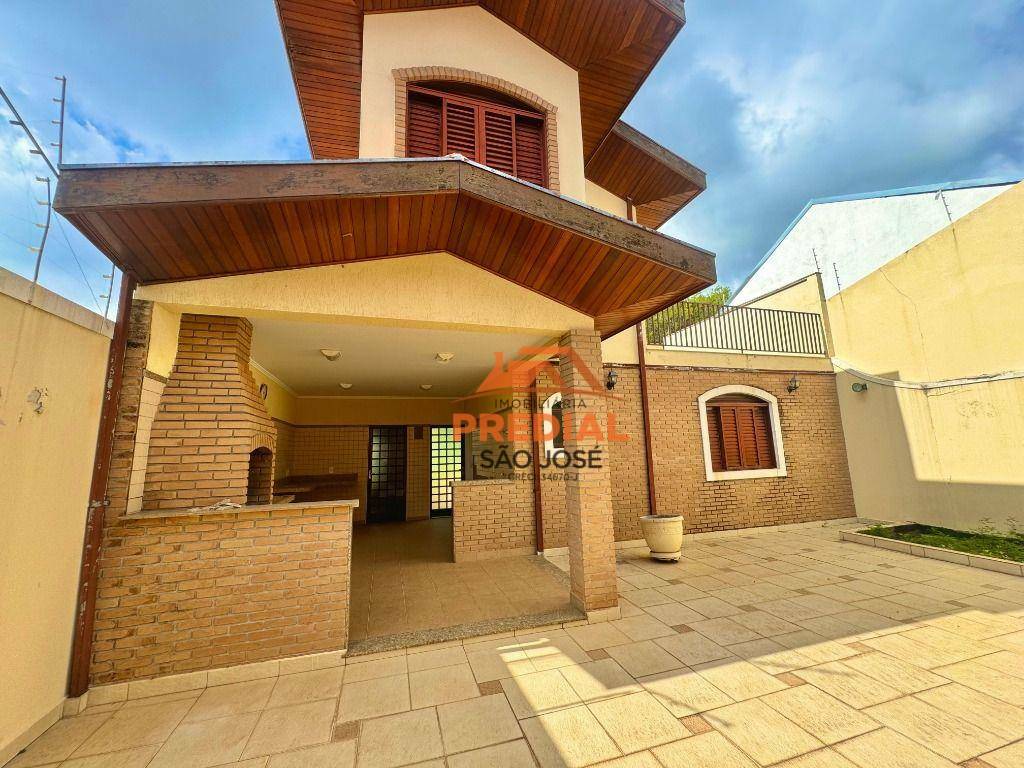 Sobrado à venda com 3 quartos, 400m² - Foto 30