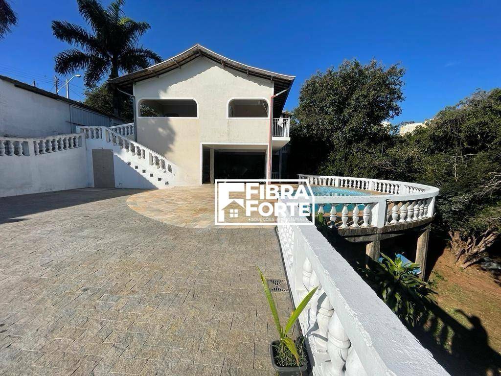 Casa à venda com 3 quartos, 274m² - Foto 34