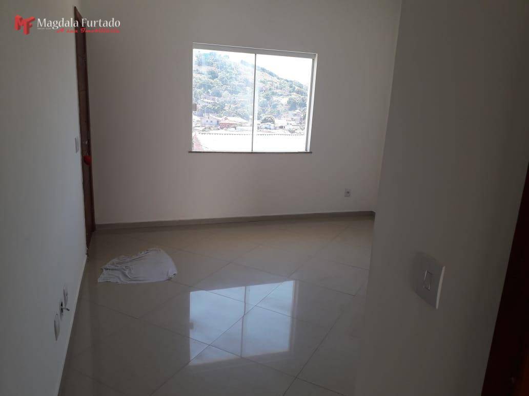 Casa à venda com 2 quartos, 75m² - Foto 9