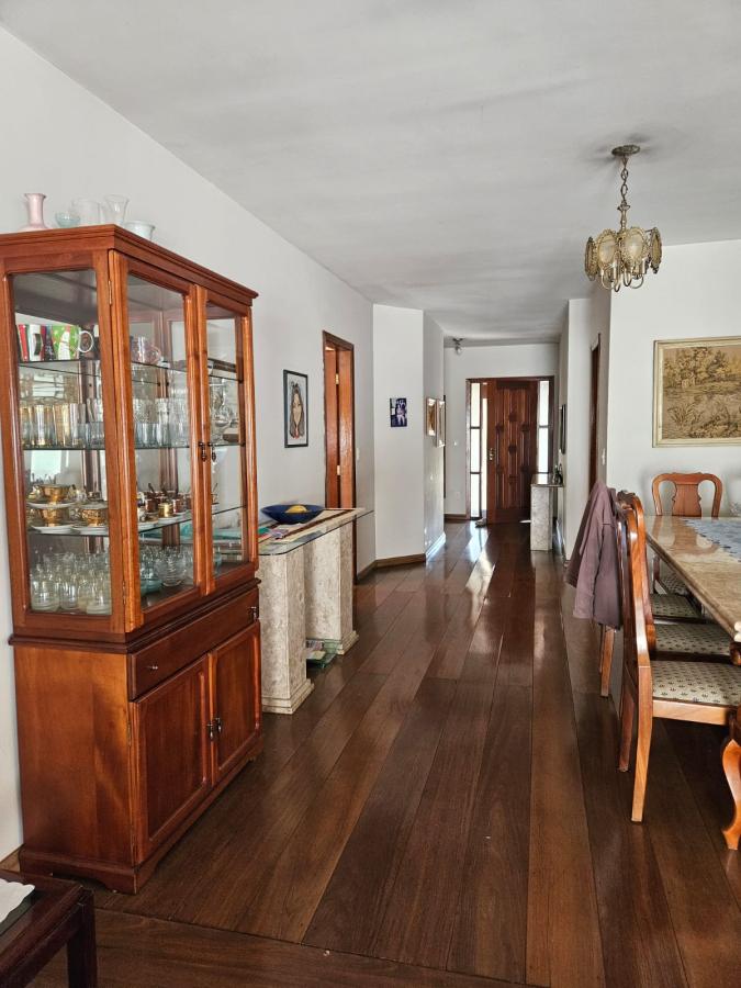 Casa de Condomínio à venda com 4 quartos, 464m² - Foto 1