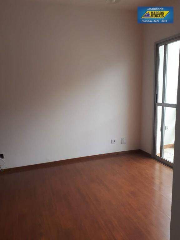 Apartamento à venda com 2 quartos, 64m² - Foto 9