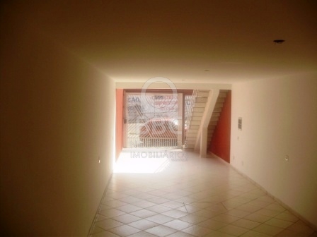 Sobrado à venda com 3 quartos, 195m² - Foto 2