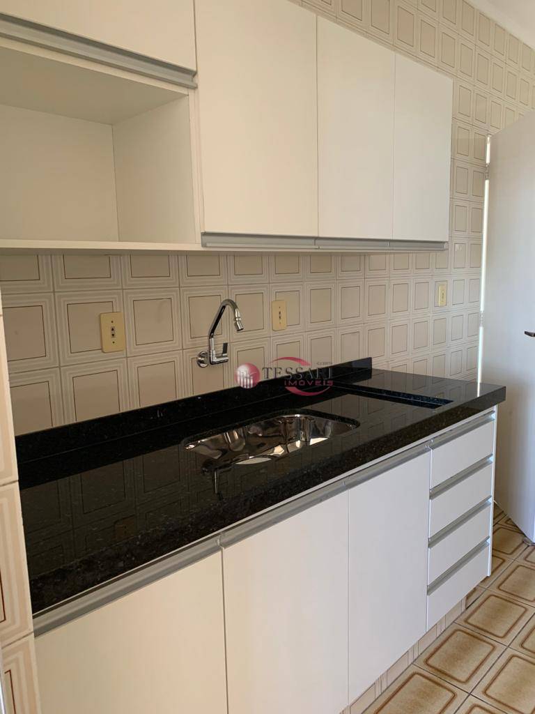 Apartamento à venda com 3 quartos, 128m² - Foto 8