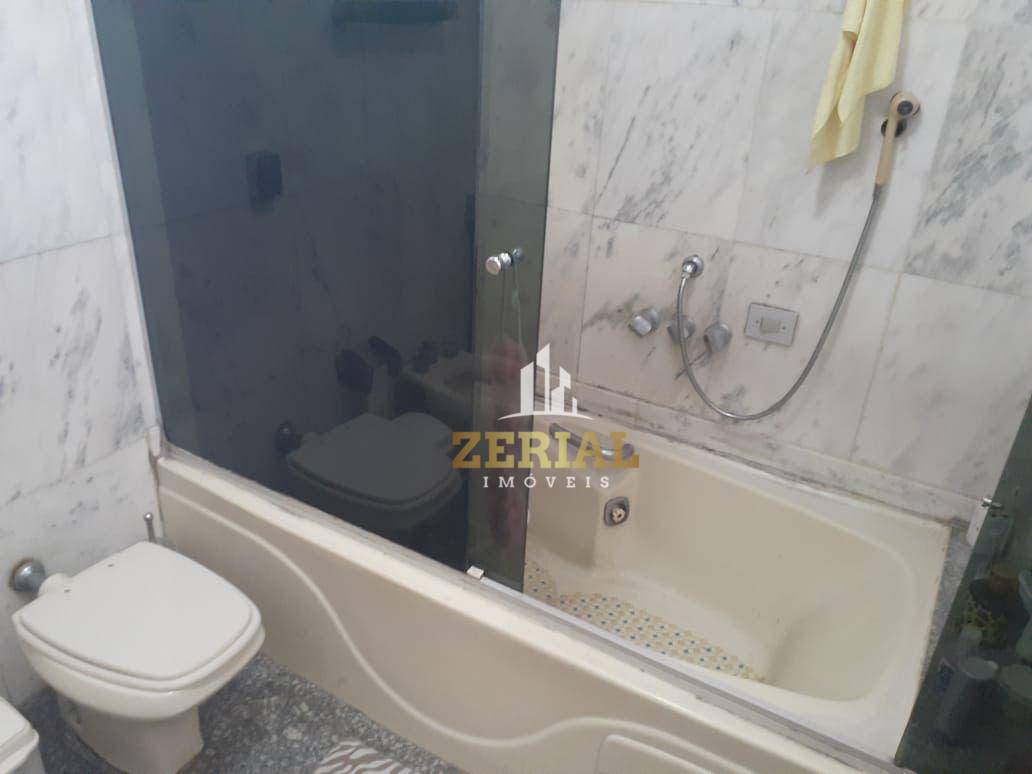 Apartamento à venda com 3 quartos, 220m² - Foto 15