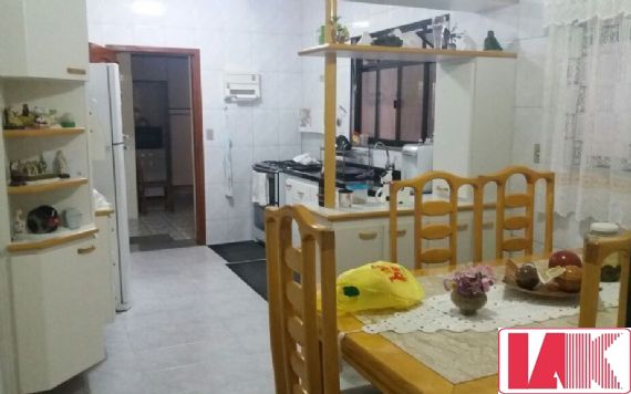 Casa à venda com 2 quartos, 176m² - Foto 10