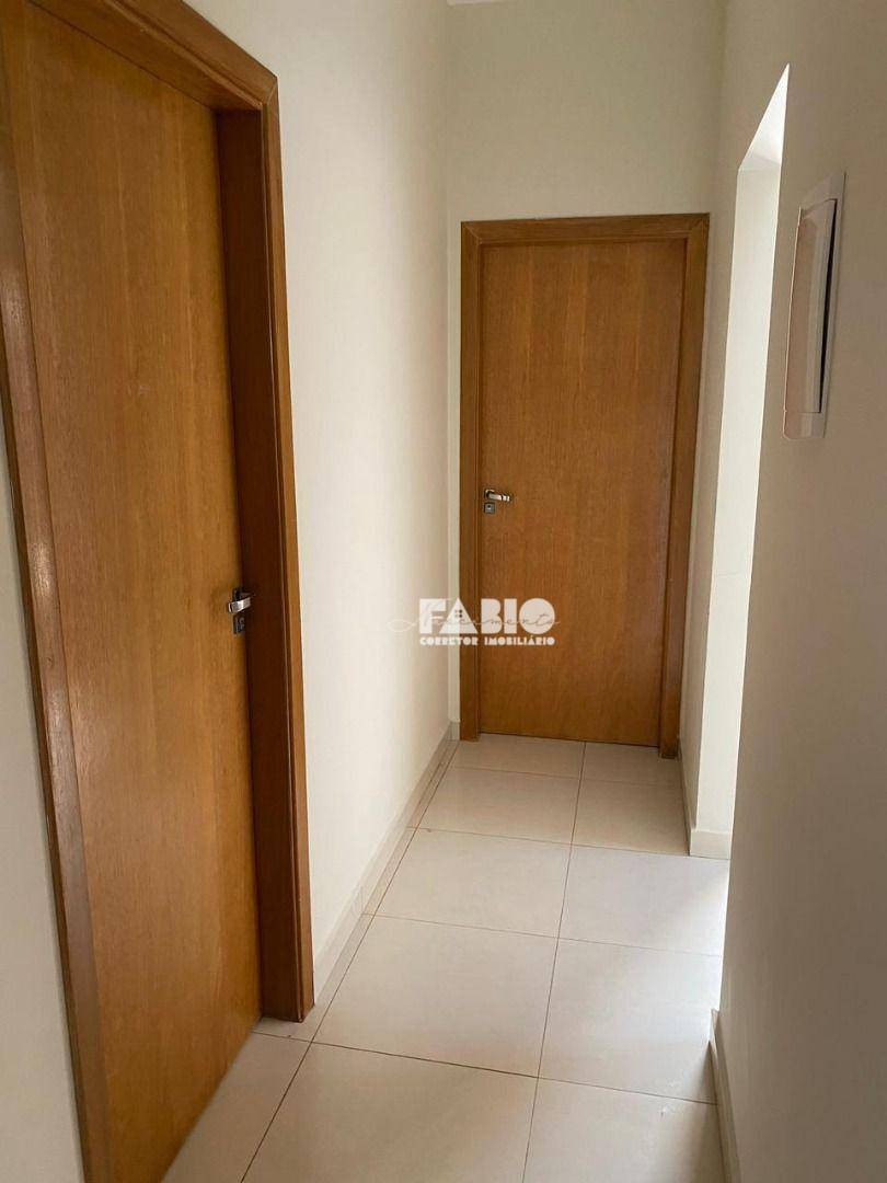 Casa à venda com 2 quartos, 115m² - Foto 13