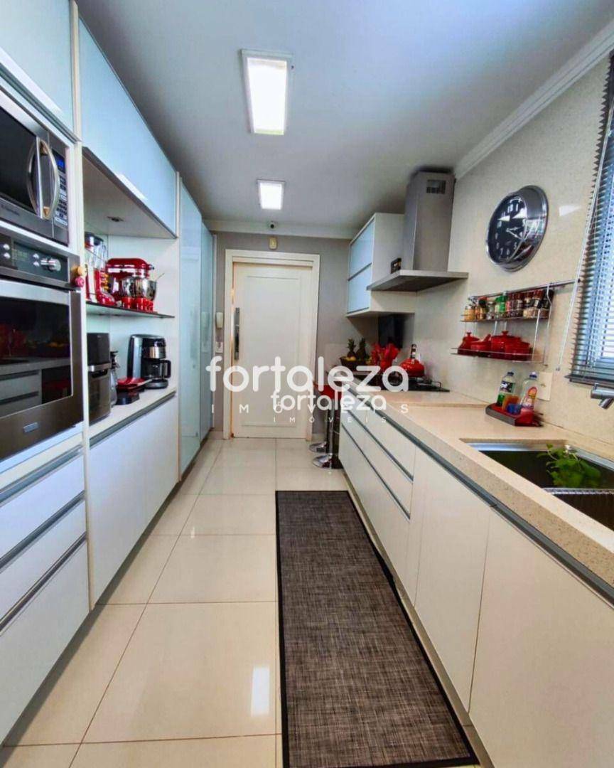 Apartamento à venda com 3 quartos, 150m² - Foto 13