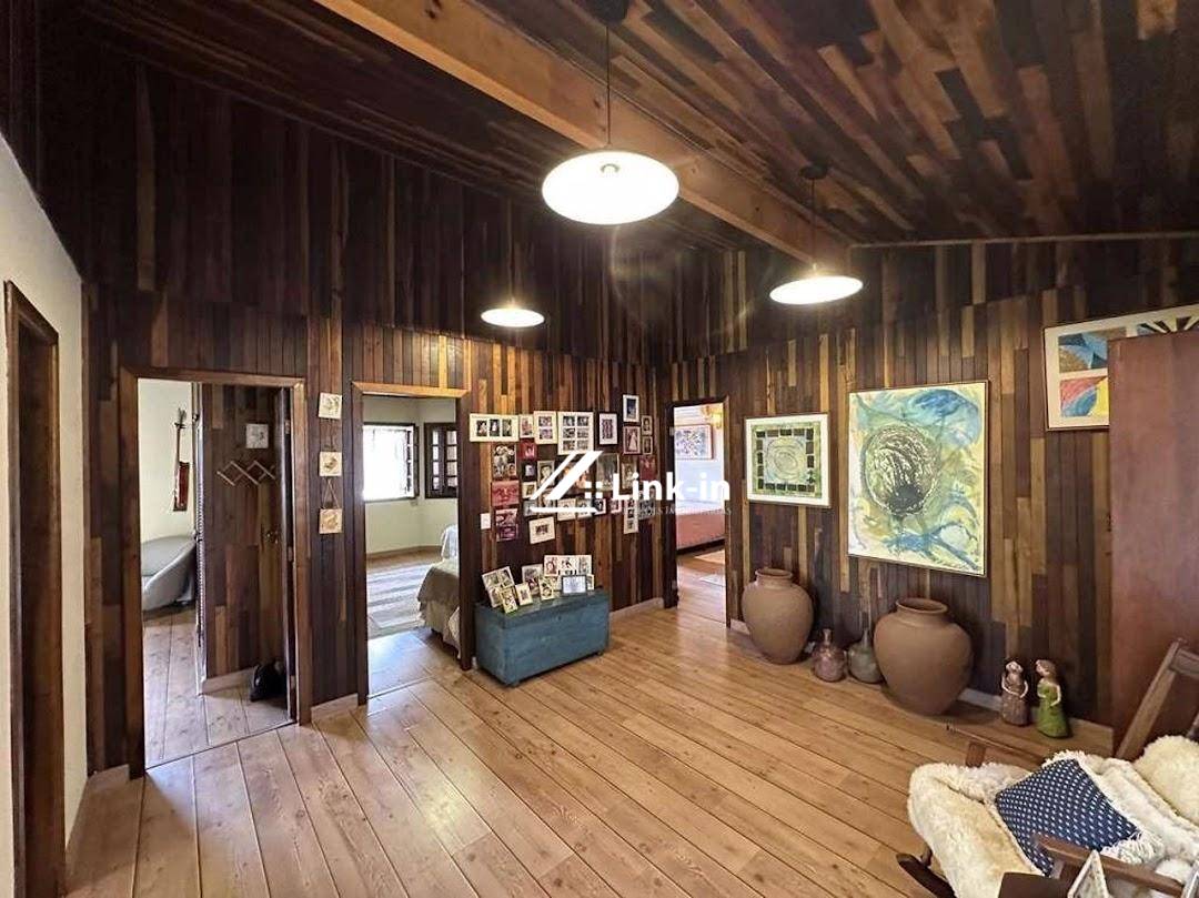 Casa, 3 quartos, 240 m² - Foto 2