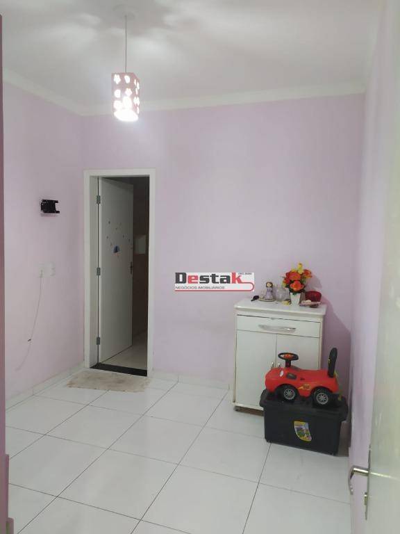 Sobrado à venda com 3 quartos, 103m² - Foto 13