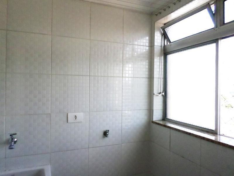 Apartamento à venda com 2 quartos, 60m² - Foto 11