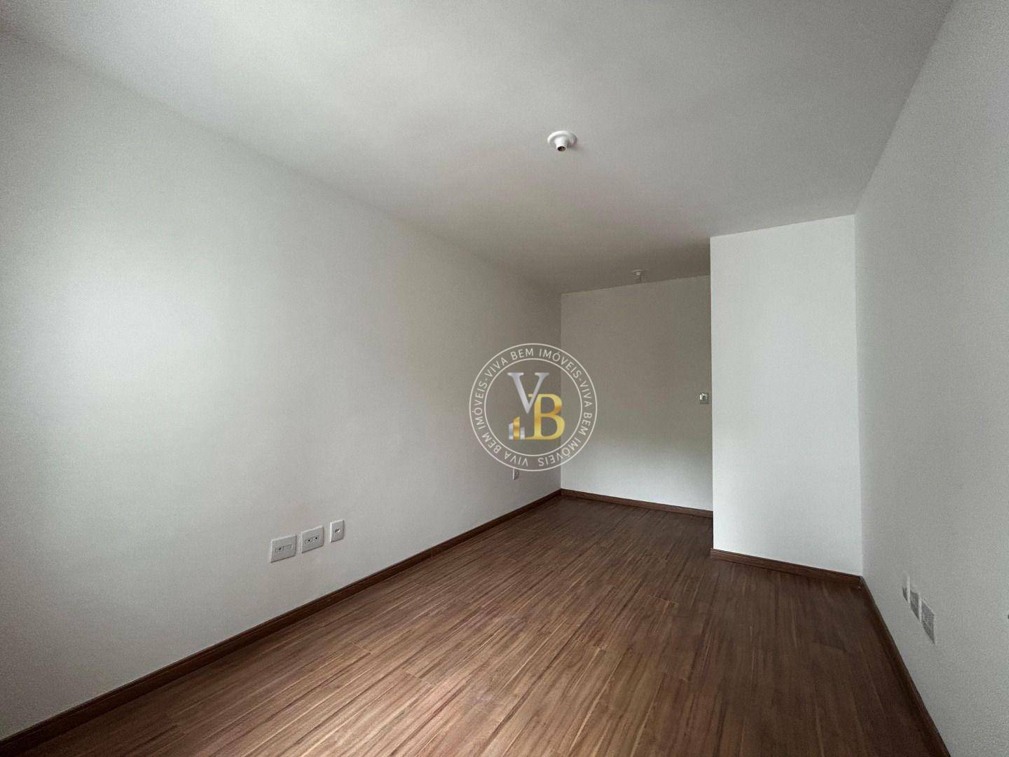 Apartamento à venda com 2 quartos, 65m² - Foto 2