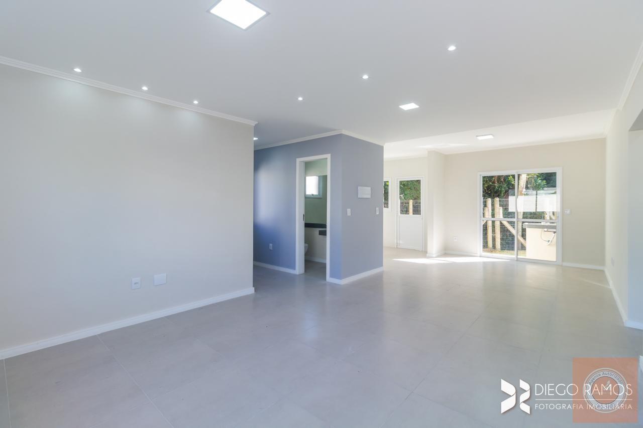 Casa de Condomínio à venda com 3 quartos, 123m² - Foto 1