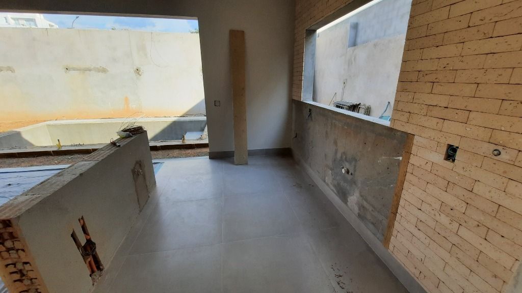 Casa de Condomínio à venda com 4 quartos, 365m² - Foto 13