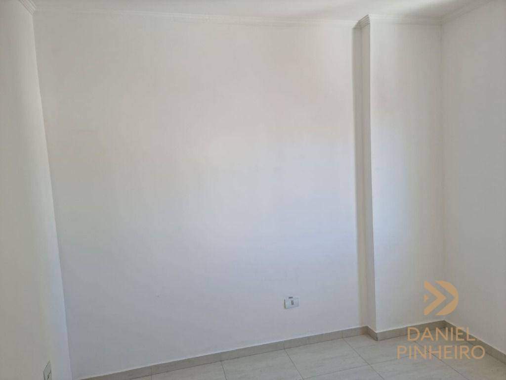 Apartamento à venda com 1 quarto, 43m² - Foto 11