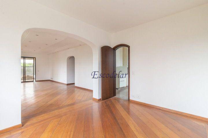 Apartamento à venda com 3 quartos, 238m² - Foto 5