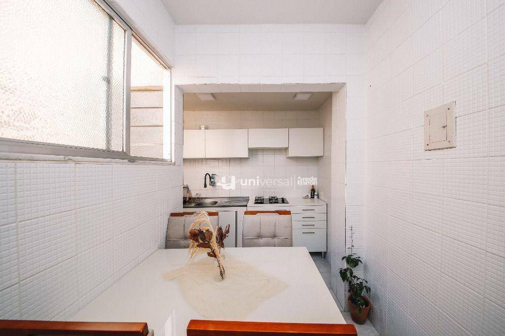 Apartamento à venda com 3 quartos, 90m² - Foto 4