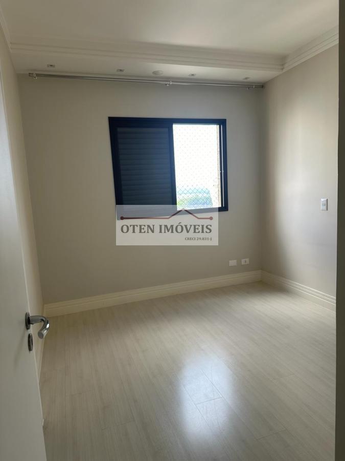 Apartamento para alugar com 3 quartos, 157m² - Foto 6