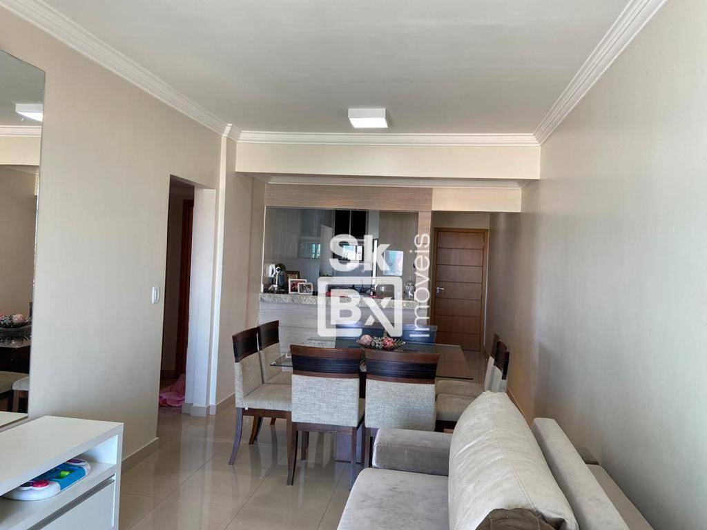 Apartamento à venda com 3 quartos, 90m² - Foto 1